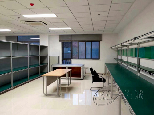 浙江鋁型材廠家生產的防靜電工作臺，和江蘇有什么不一樣？