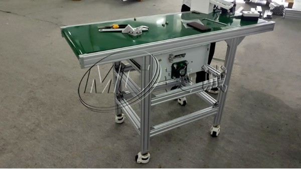 移動式皮帶輸送機(jī) 移動式皮帶輸送機(jī)