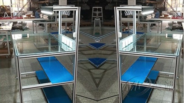 鋼化玻璃操作臺(tái) 鋼化玻璃操作臺(tái)